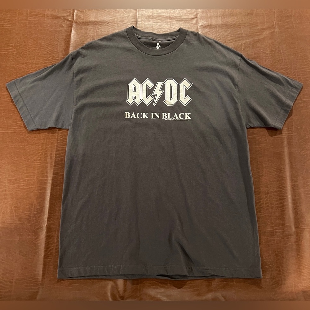 Vintage Aces & Eights 2006 AC/DC Band Shirt - Size XL
